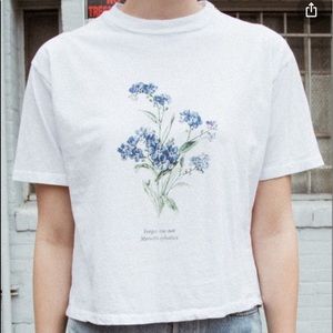 Brandy Melville blue flower t-shirt